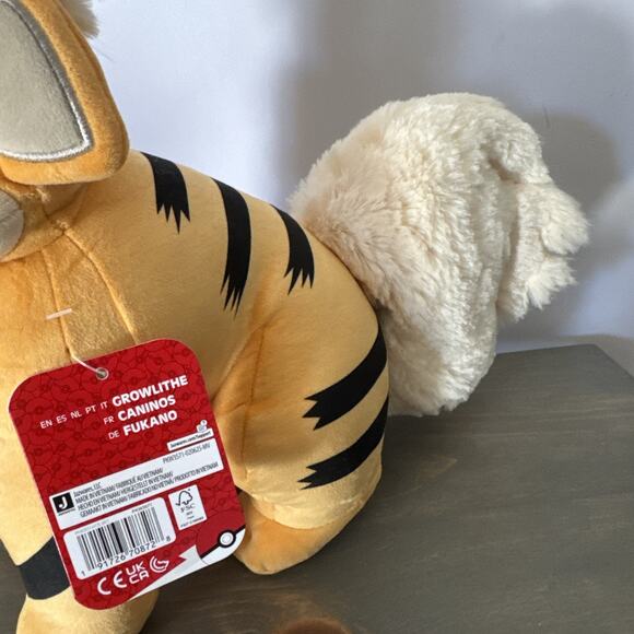 NWT Pokemon 12in Plush - Growlithe growlie Caninos Fukano center Stuffed Animal - Picture 4 of 9